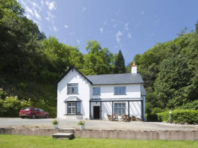 Отель The Mount, Dulverton  Далвертон 